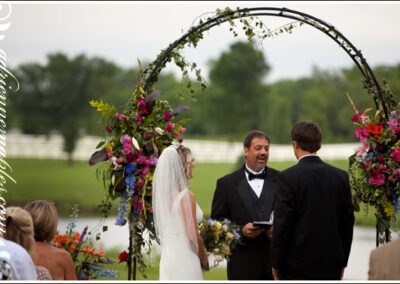 mildale farm outdoor wedding ceremony