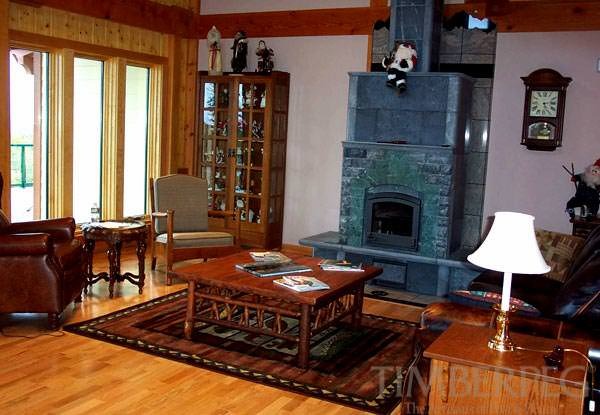 Timber Bay Bed & Breakfast, AK (5402) living room with fireplace