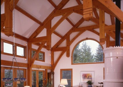 Duluth, MN (4732) great room featuring cathedral ceiling and beautiful timber frame, along with large, arched window