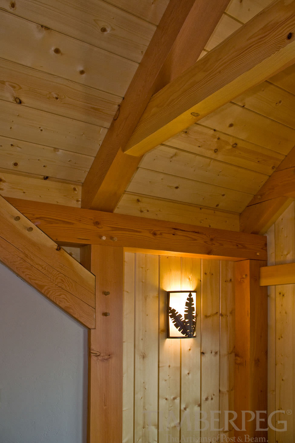 Sunburst Retreat, OR (6154/T00065) close up of interior timber frame