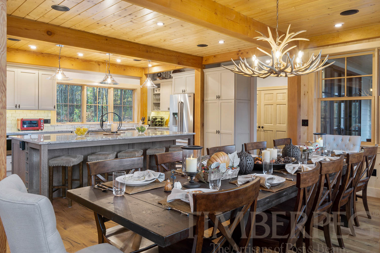 Ludlow, Vermont Ski Home dining area and view into kitchen