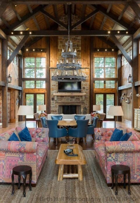 The Hunting Lodge: A Rustic, Arkansas Outdoors Retreat