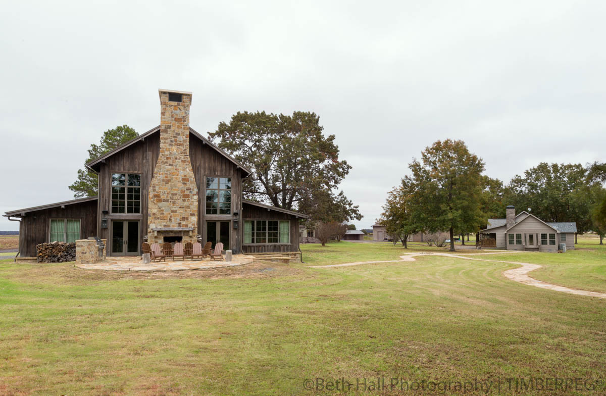hunting Lodge, AR (T01240) view of back exterior