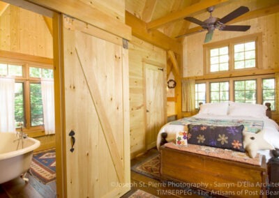 White Mountain Retreat (5689) bedroom and bath