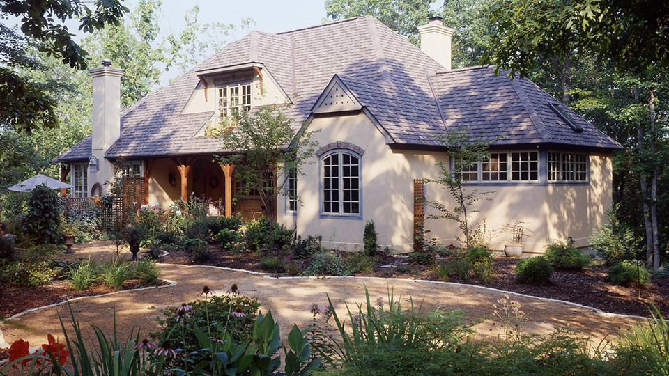 Charlottesville Cottage: A Virginia Home Inspired by Tuscany