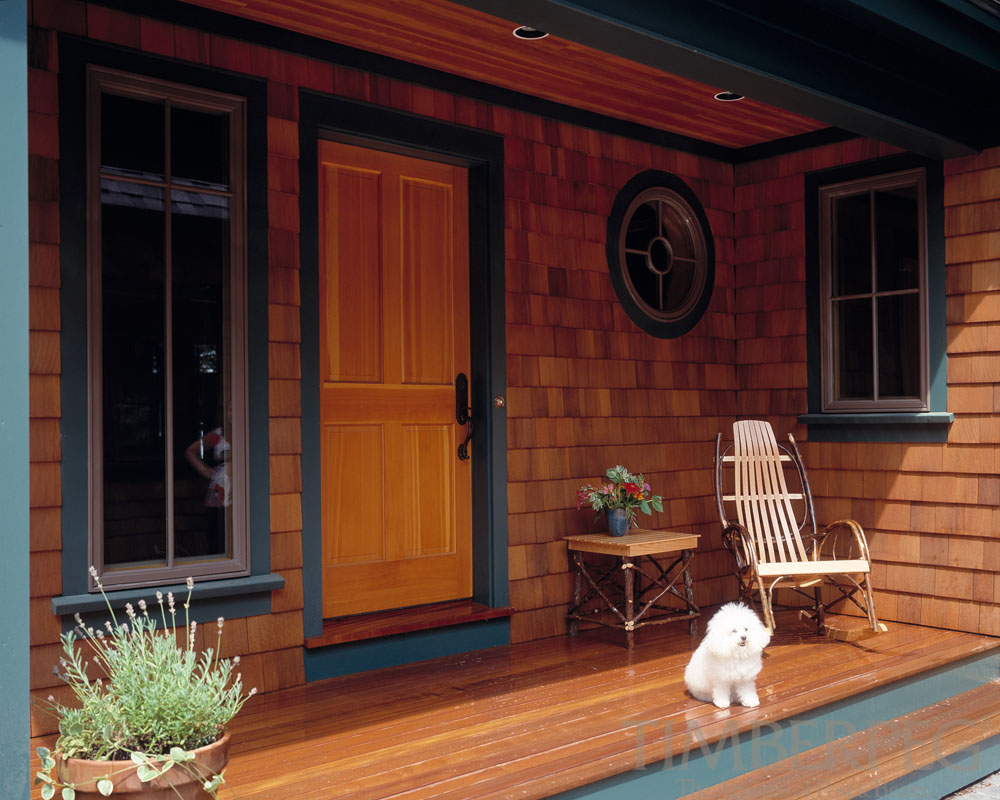Lakewood (5924) exterior porch view