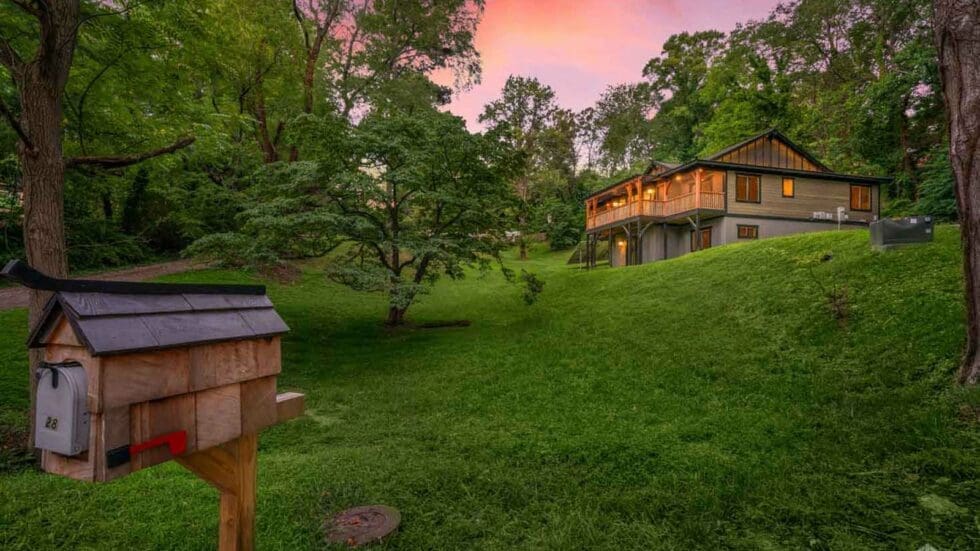 Hawk Mountain Cottage (5750)