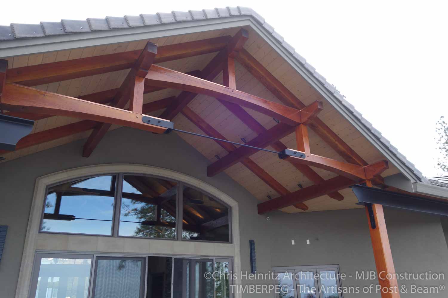 Meadow Vista CA T01033/T01111 view of construction of exterior trusses