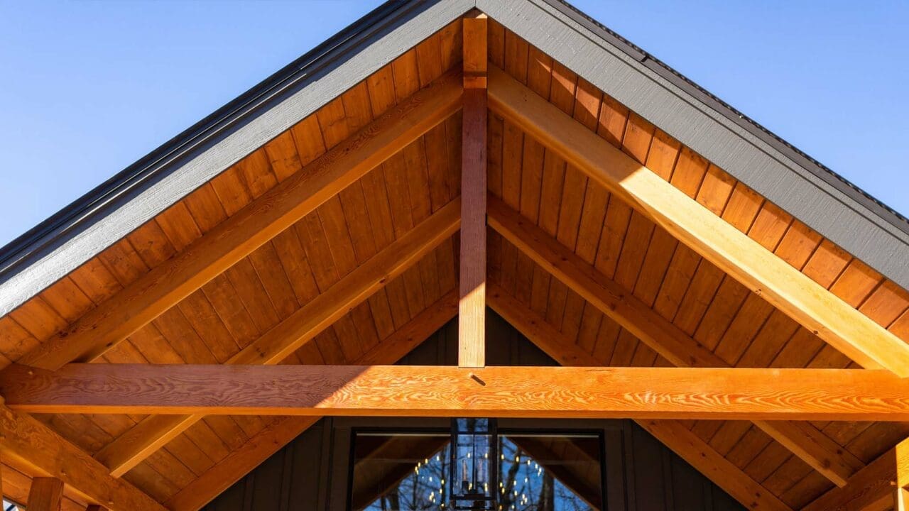 Blue Ridge Mountain Home: A Unique Hybrid Timber Frame